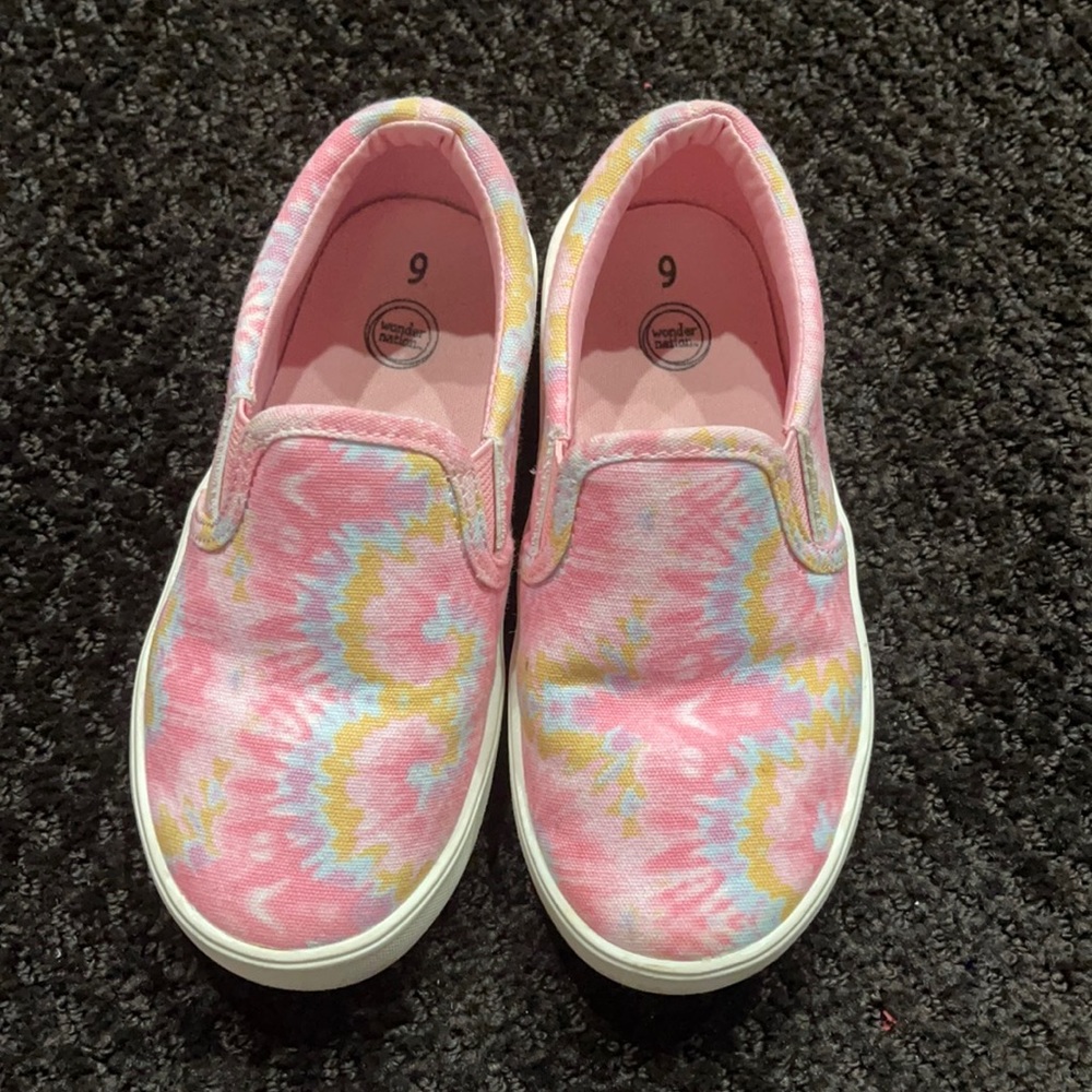 Kids shoes